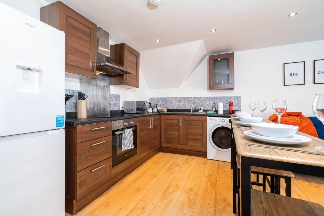 2 Bedroom Loft And Spacious Apt- One Choice Stays- Jq Birmingham Esterno foto