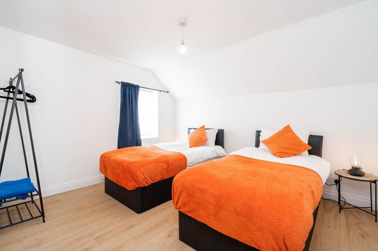 2 Bedroom Loft And Spacious Apt- One Choice Stays- Jq Birmingham Esterno foto