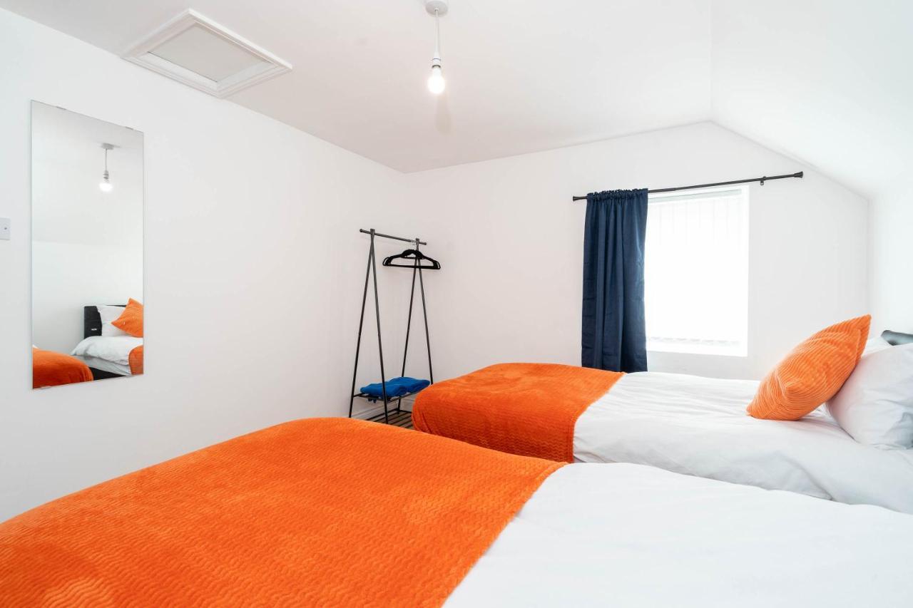 2 Bedroom Loft And Spacious Apt- One Choice Stays- Jq Birmingham Esterno foto